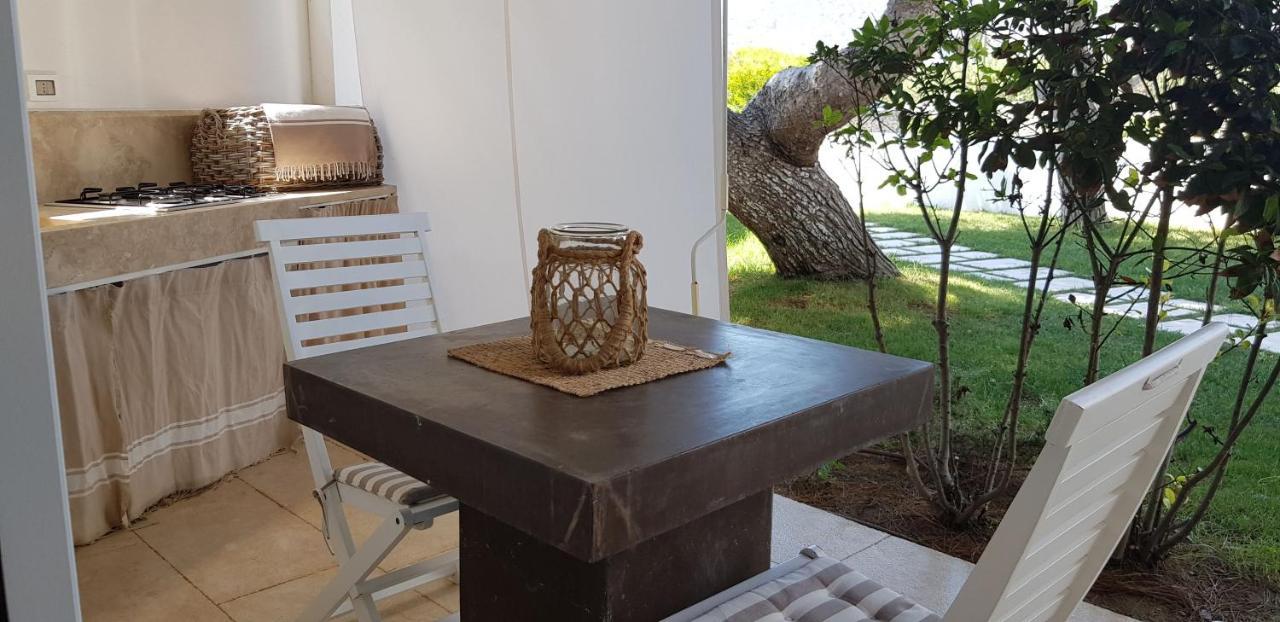 Casa Mirella Apartment Фавиняна Екстериор снимка