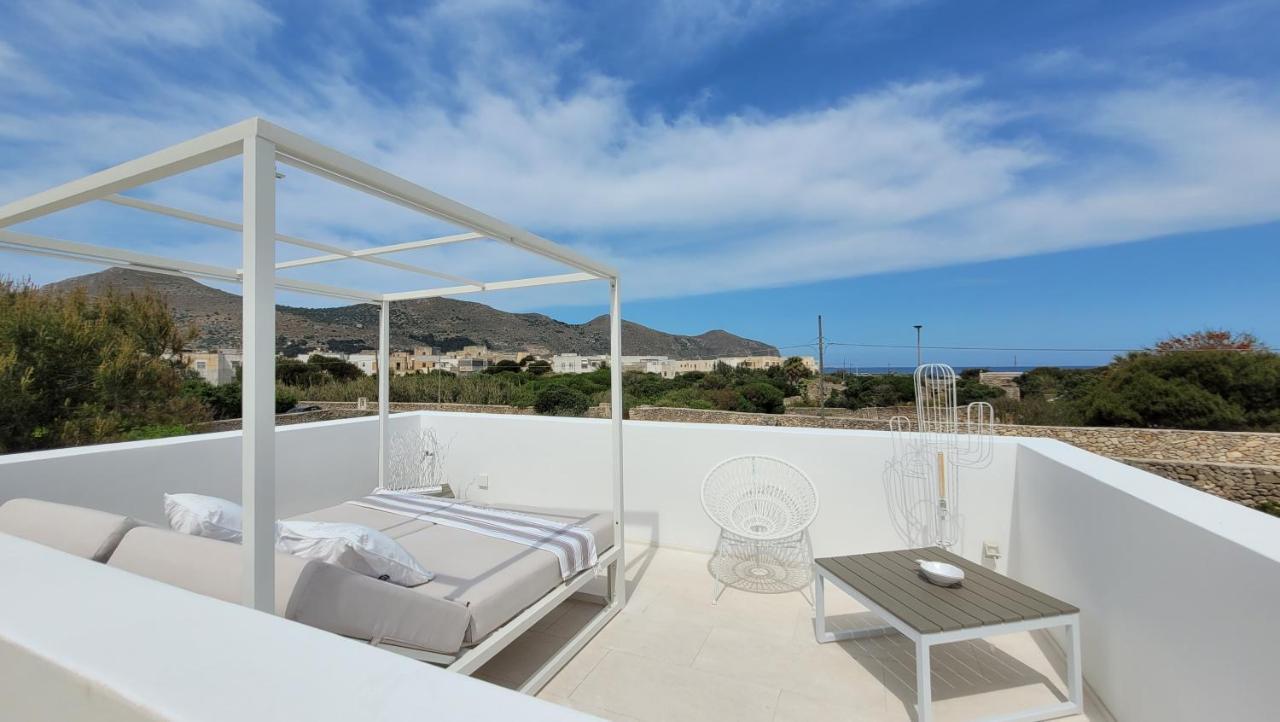 Casa Mirella Apartment Фавиняна Екстериор снимка