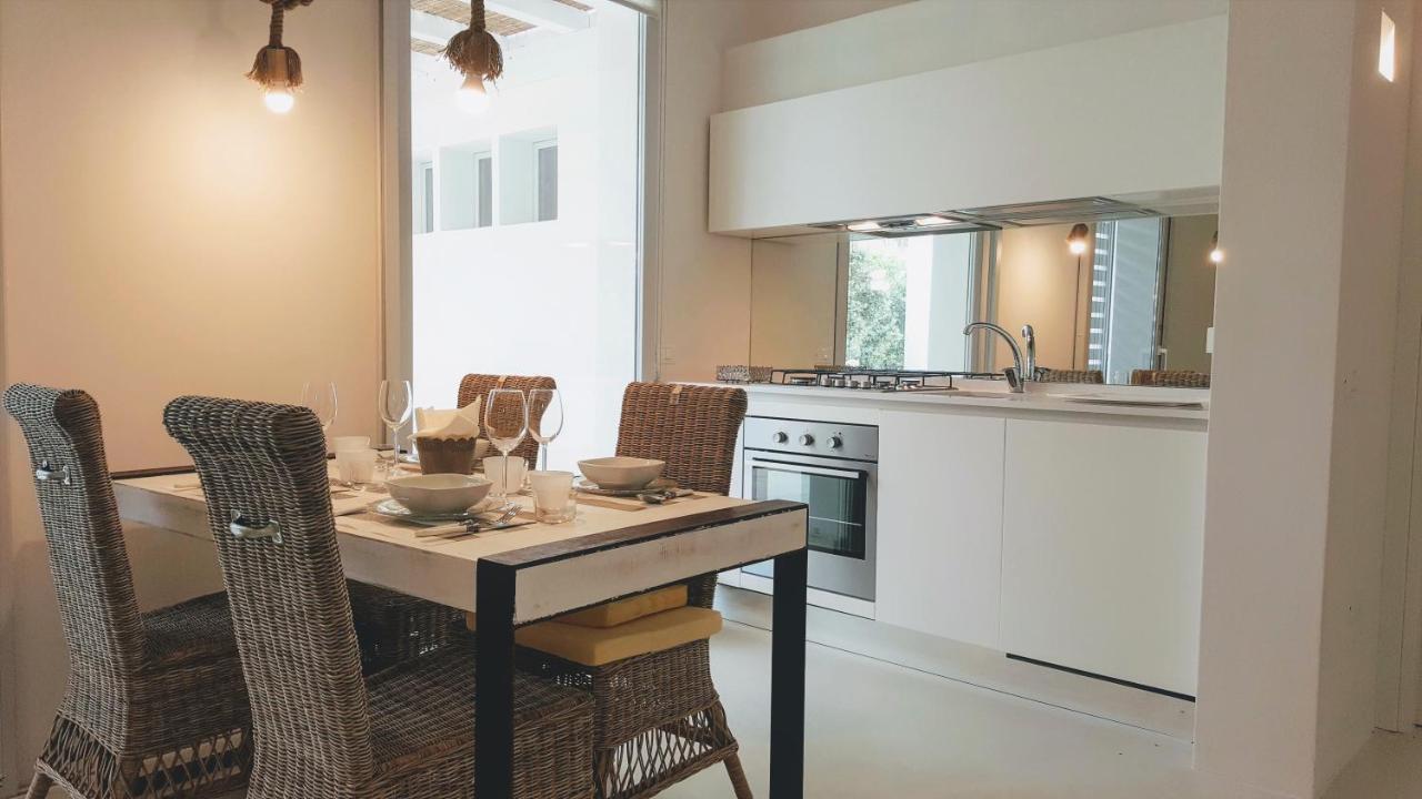 Casa Mirella Apartment Фавиняна Екстериор снимка