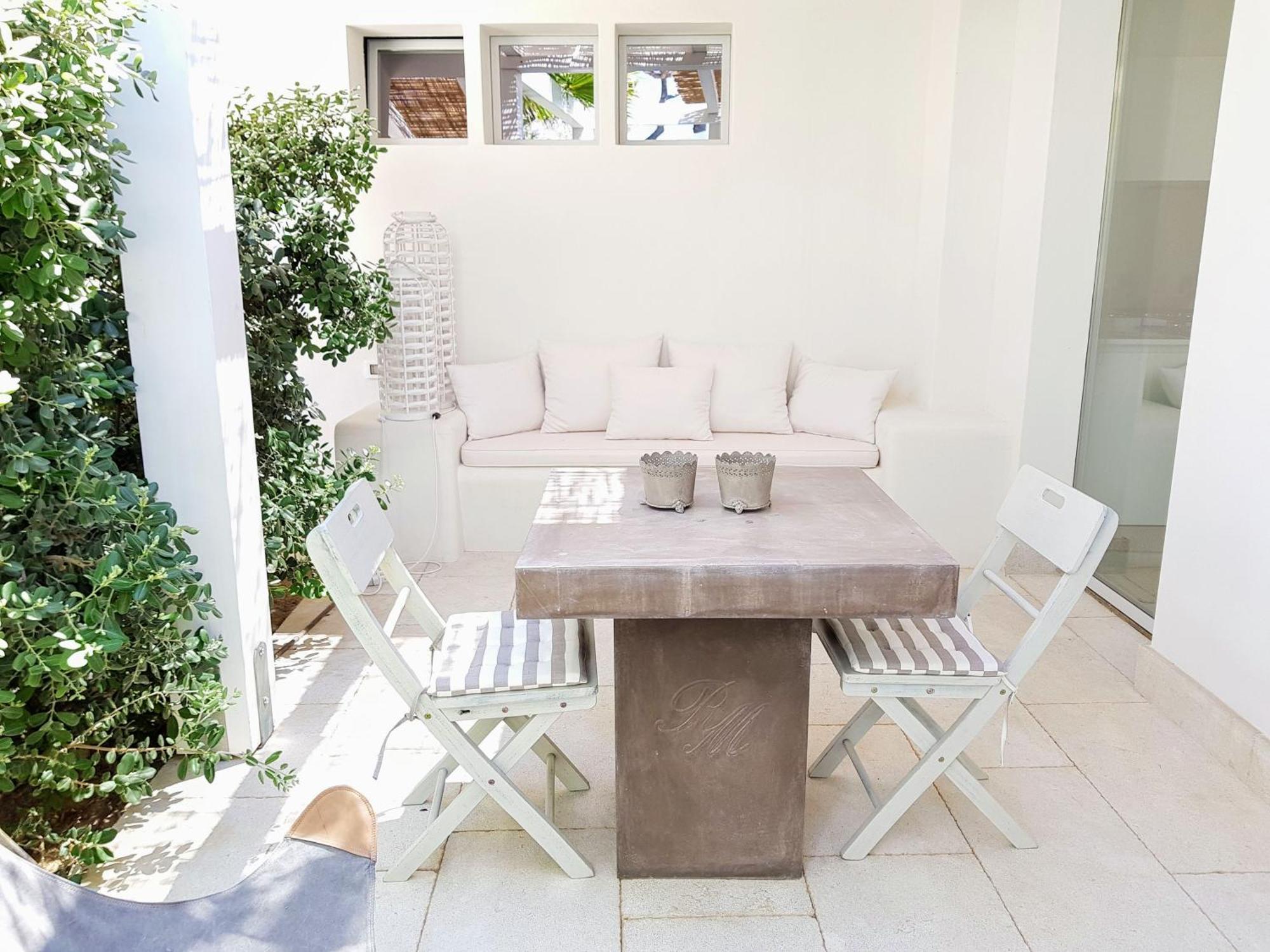 Casa Mirella Apartment Фавиняна Екстериор снимка