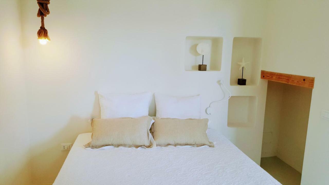 Casa Mirella Apartment Фавиняна Екстериор снимка