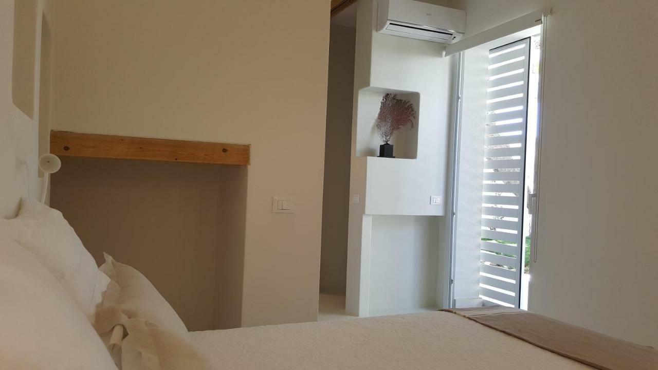 Casa Mirella Apartment Фавиняна Екстериор снимка
