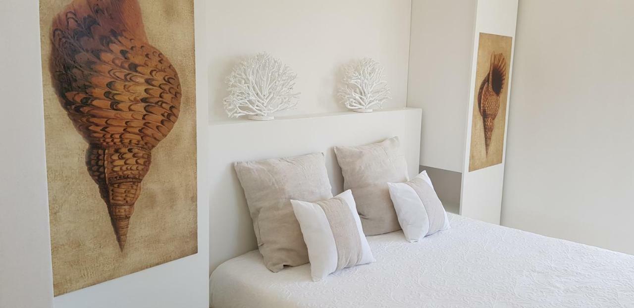 Casa Mirella Apartment Фавиняна Екстериор снимка