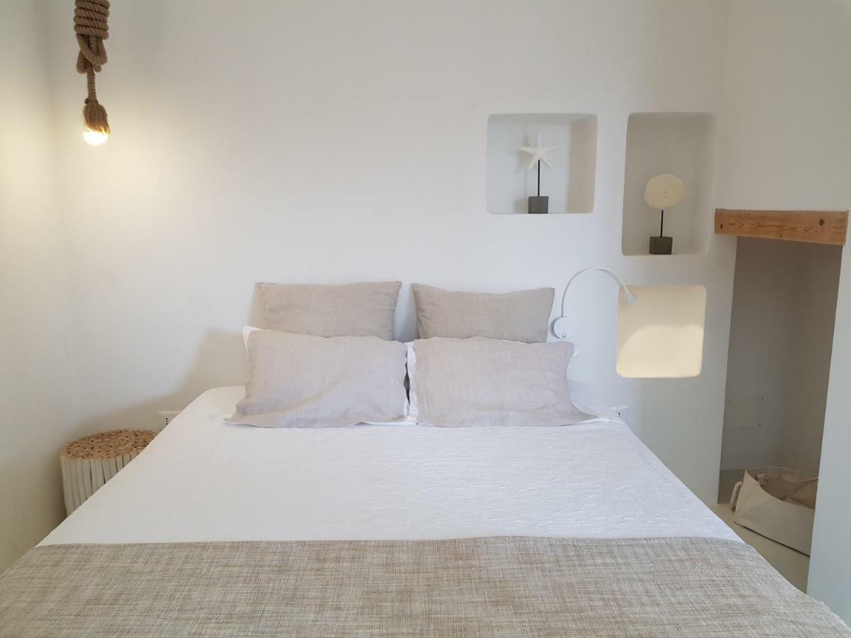 Casa Mirella Apartment Фавиняна Екстериор снимка